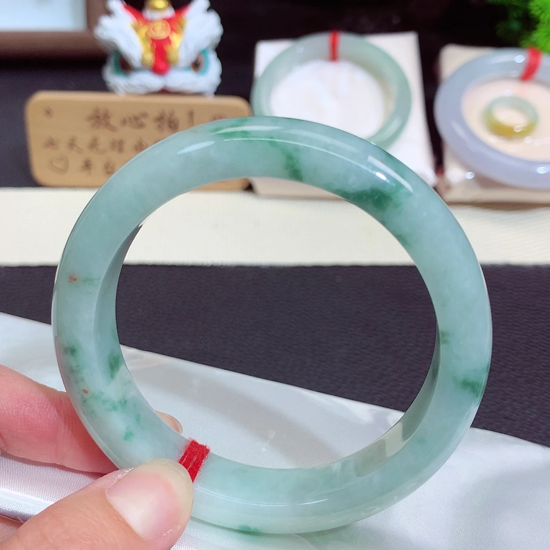 翡翠未镶嵌手镯246