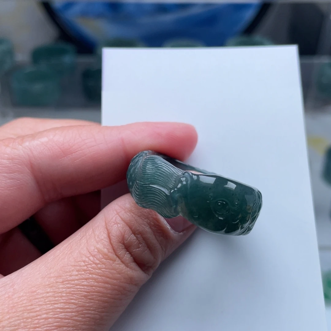 【闪购商品】翡翠戒指未镶嵌建****毛翡翠