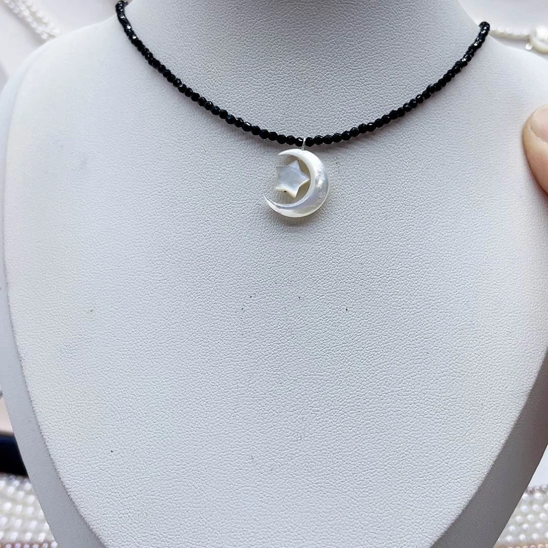 颈饰银S925镶嵌淡水珍珠