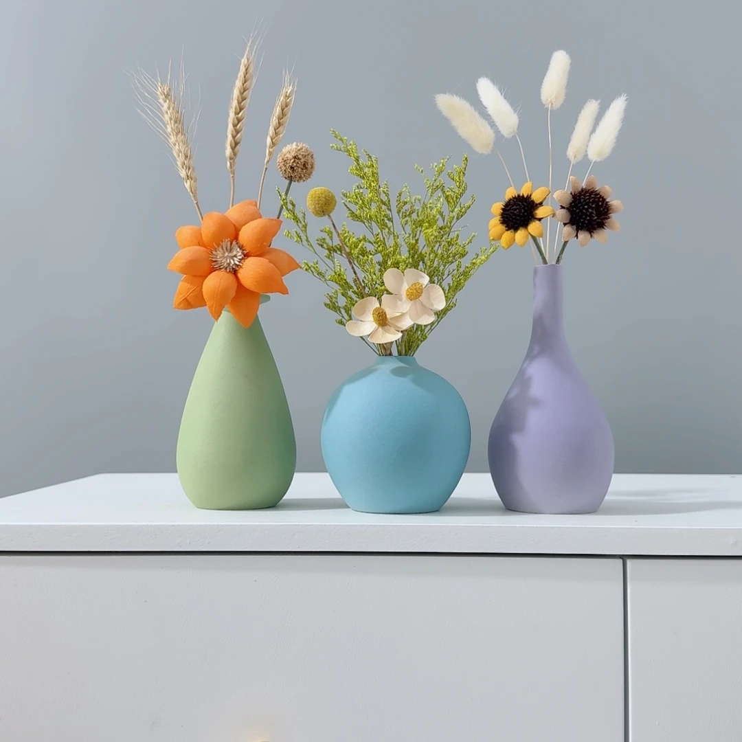 摆件陶瓷小花瓶含花总高约20-30cm