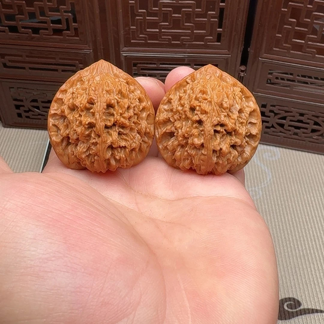 文玩核桃把件44尺满天星