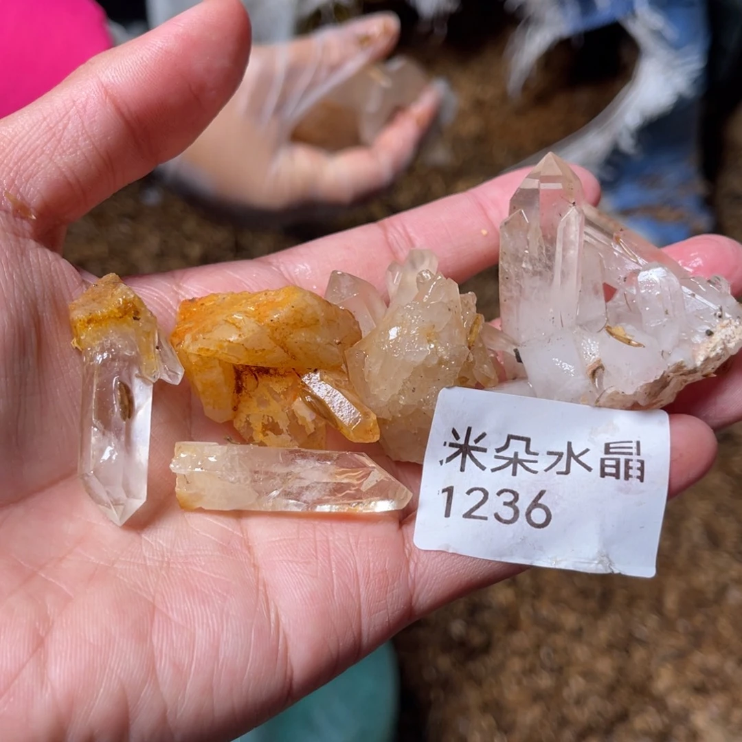 *****珠宝半成品水晶未镶嵌水晶