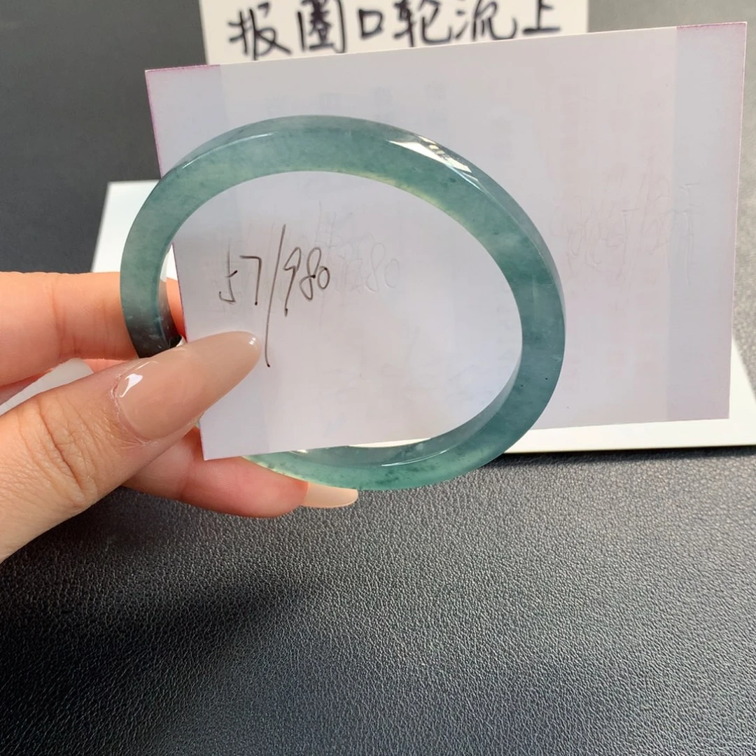 翡翠未镶嵌手镯天然翡翠