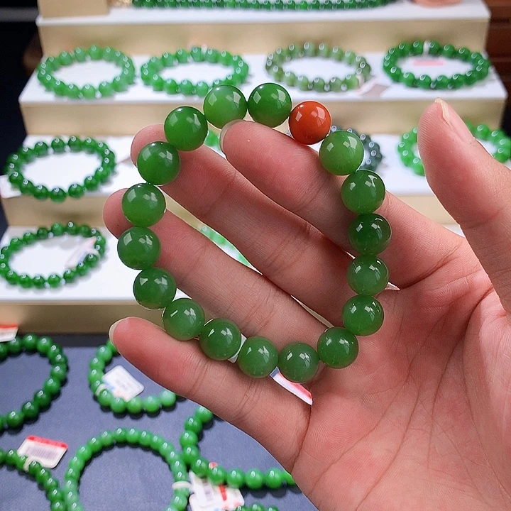 手链未镶嵌和田玉（碧玉）