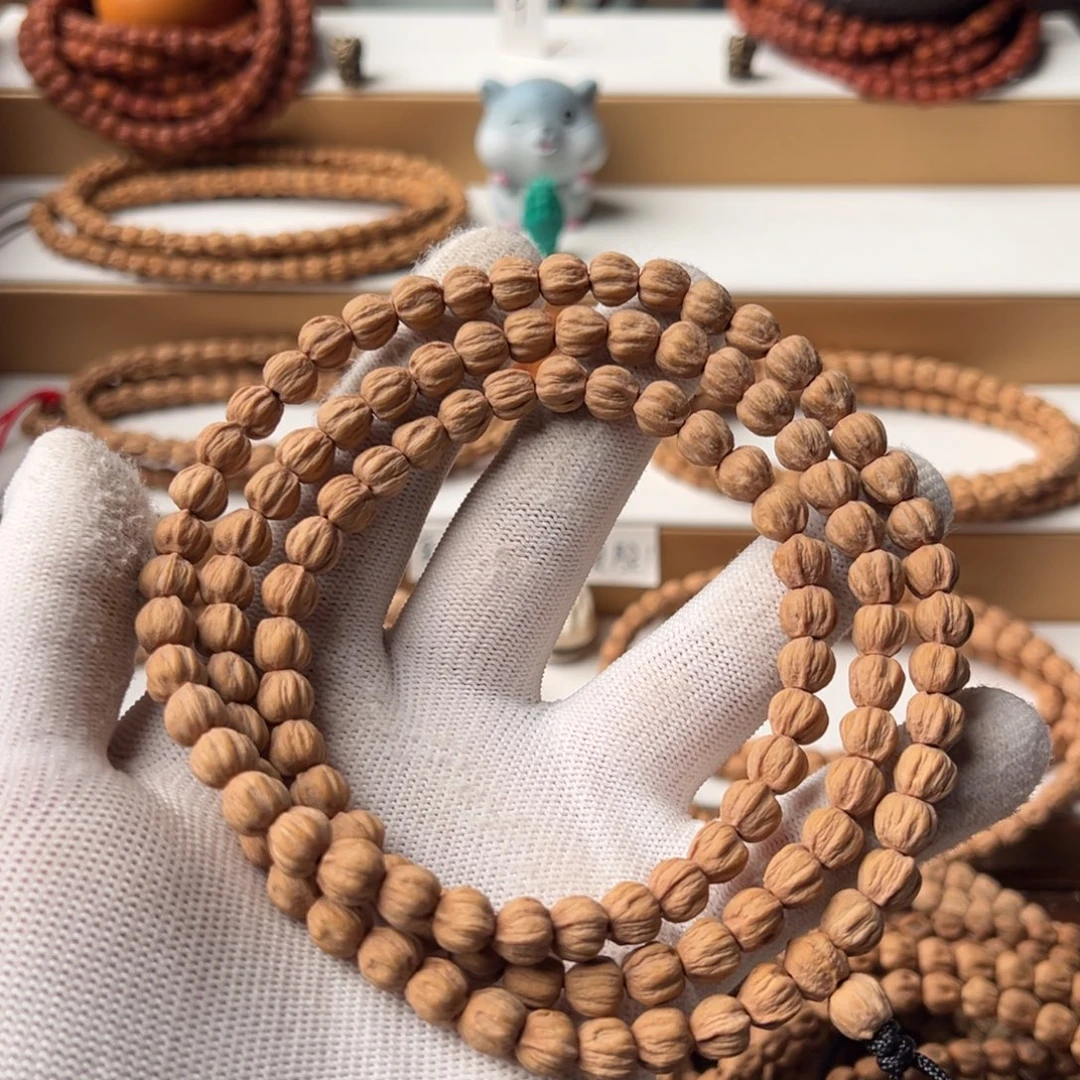 三***六吊坠柏香籽/百香籽