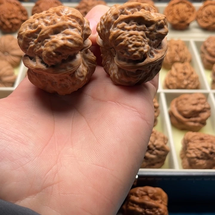 文玩核桃吊坠41蛤蟆头