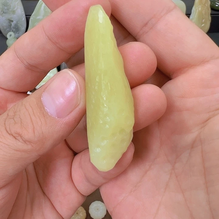 和田玉未镶嵌吊坠(不含链)