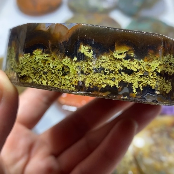 定制玛瑙董**豆手镯定制56