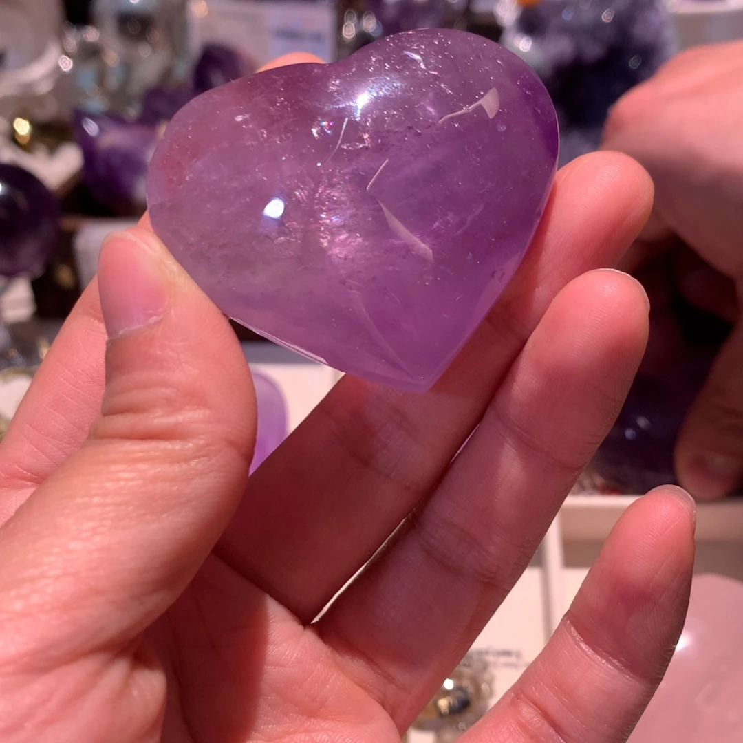 水晶摆件未镶嵌为****盛紫水晶