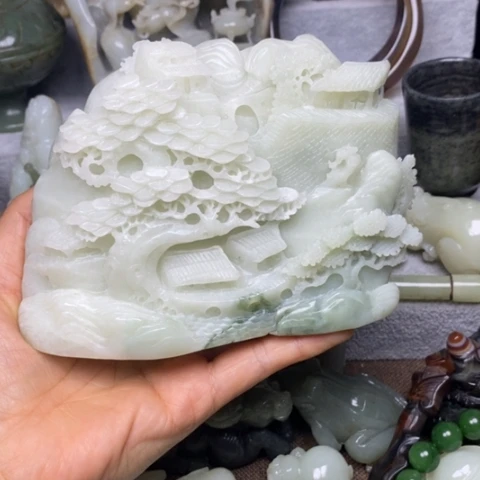 老***狼和田玉未镶嵌摆件