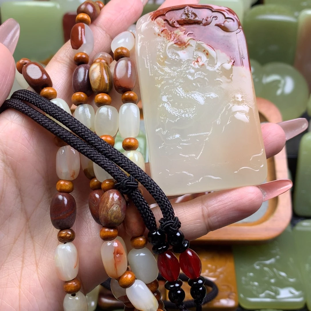 新疆昆仑山料牌子