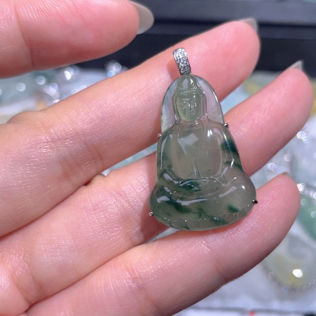 颈饰18K金镶嵌翡翠翡翠