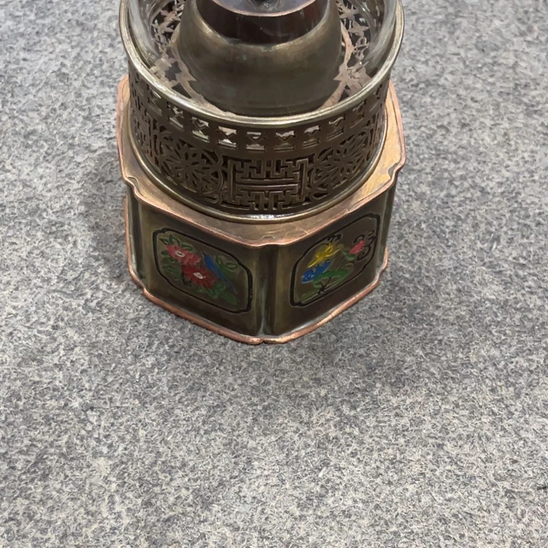 哥***说木小油灯一个完整全品的