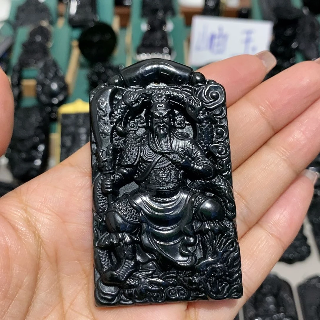 蛇纹石玉未镶嵌颈饰三***了