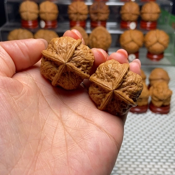 把件文玩核桃40舍利子四棱