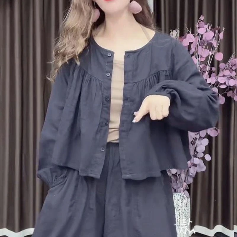 法式气质圆领褶皱长袖衬衫女2025夏季复古时尚宽松显瘦防晒小上衣
