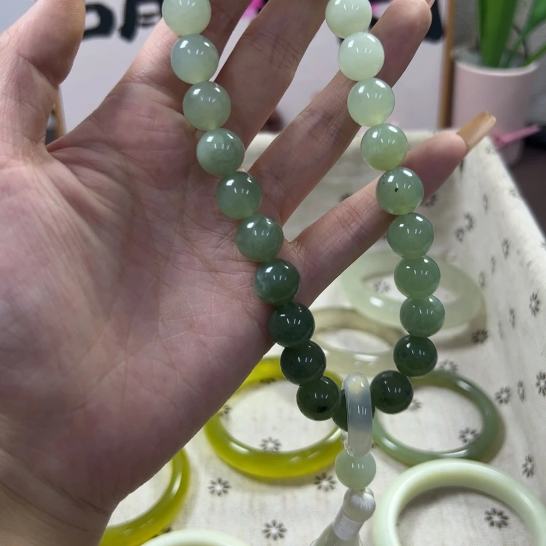 蛇纹石玉手镯未镶嵌259