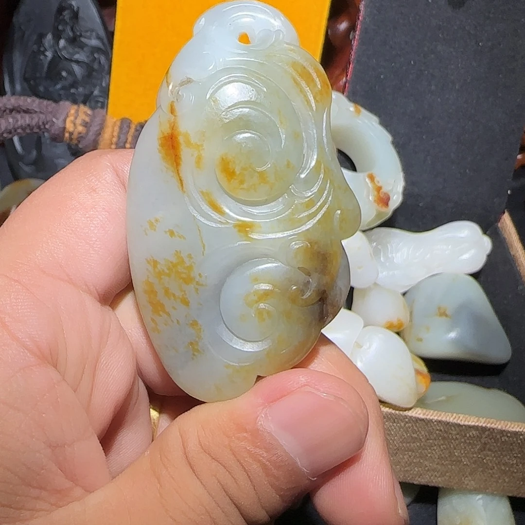 未镶嵌和田玉挂件
