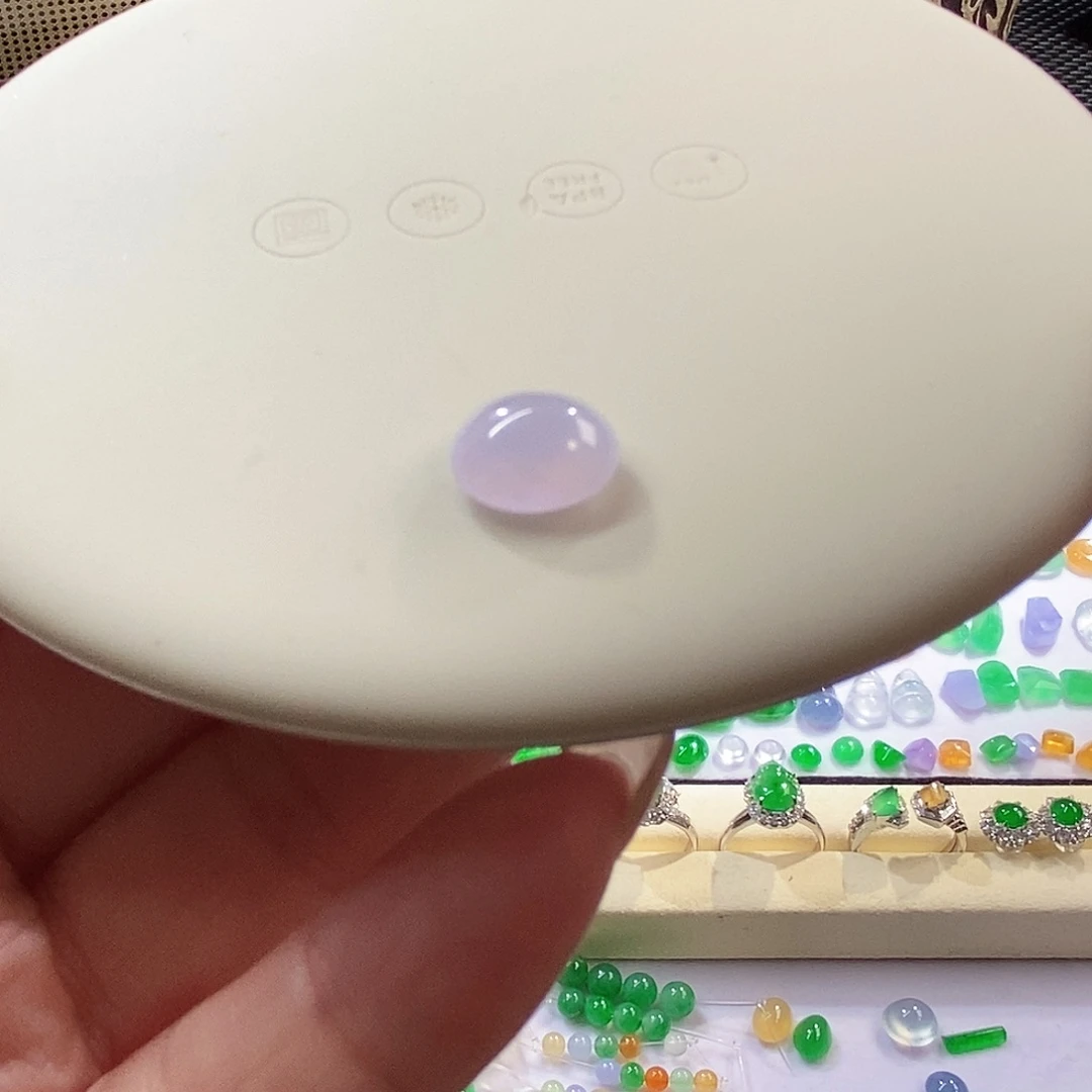 翡翠裸石粉紫蛋面