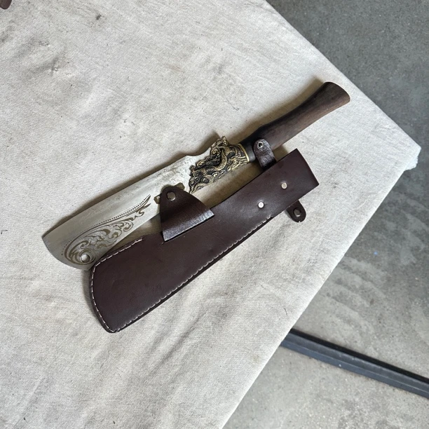 0034 龙泉昊天宝剑魔龙唐横刀高猛钢皮鞘未开刃