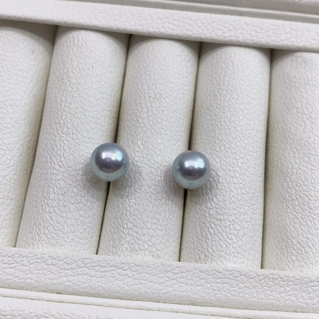 巍***巍18K金镶嵌海水珍珠耳饰8-9