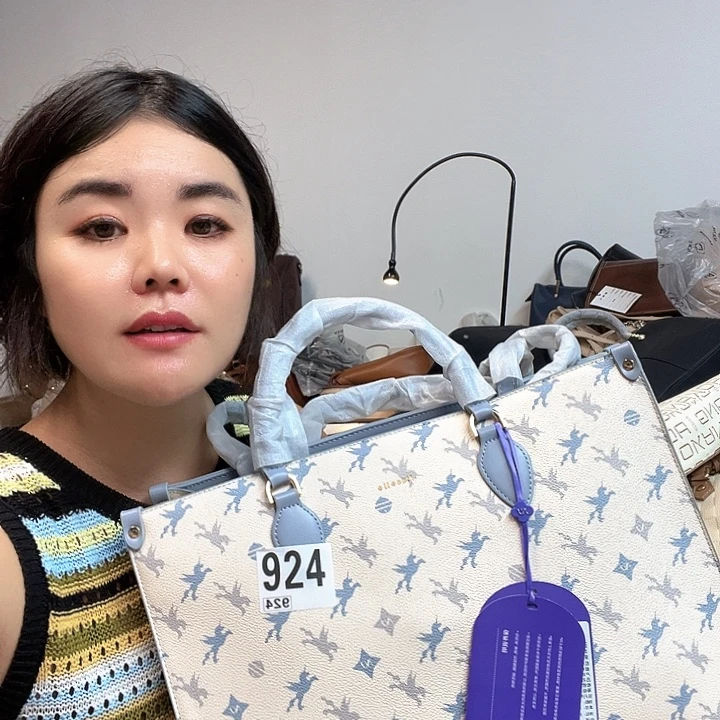 PVC包包包包包包吧