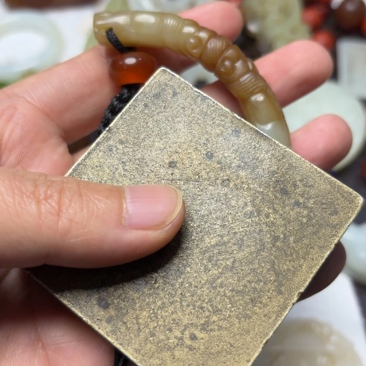 淡***依如图所示一物一拍