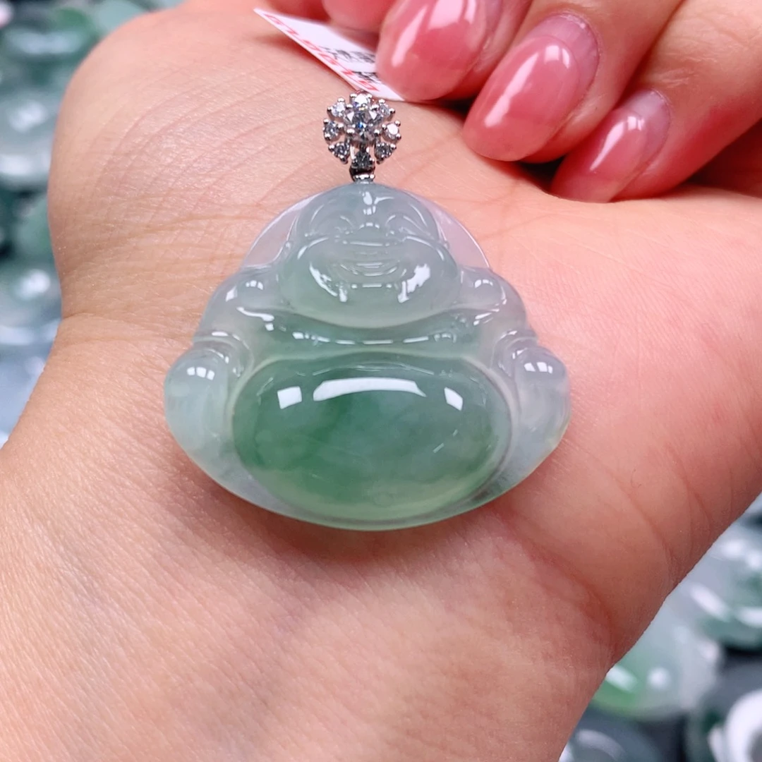 翡翠颈饰18K金镶嵌天然翡翠