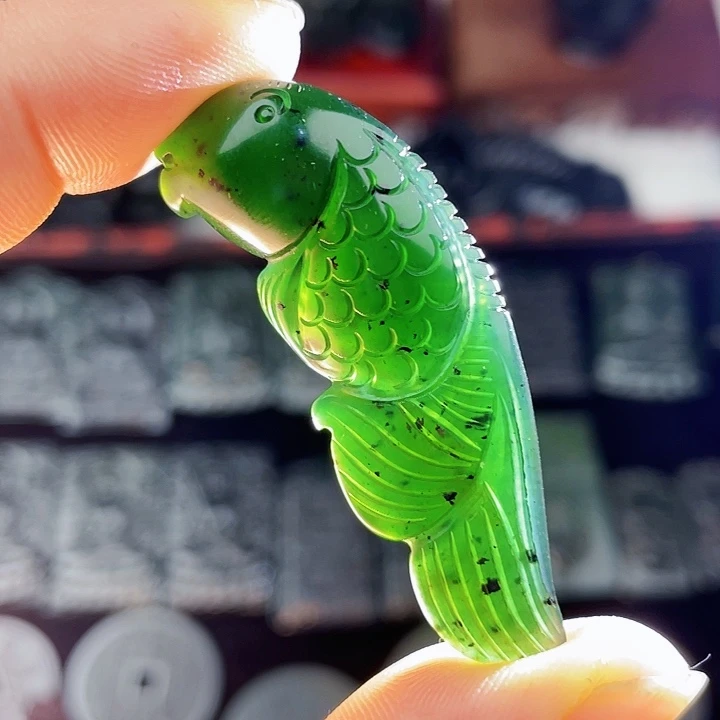 蛇纹石玉未镶嵌挂件