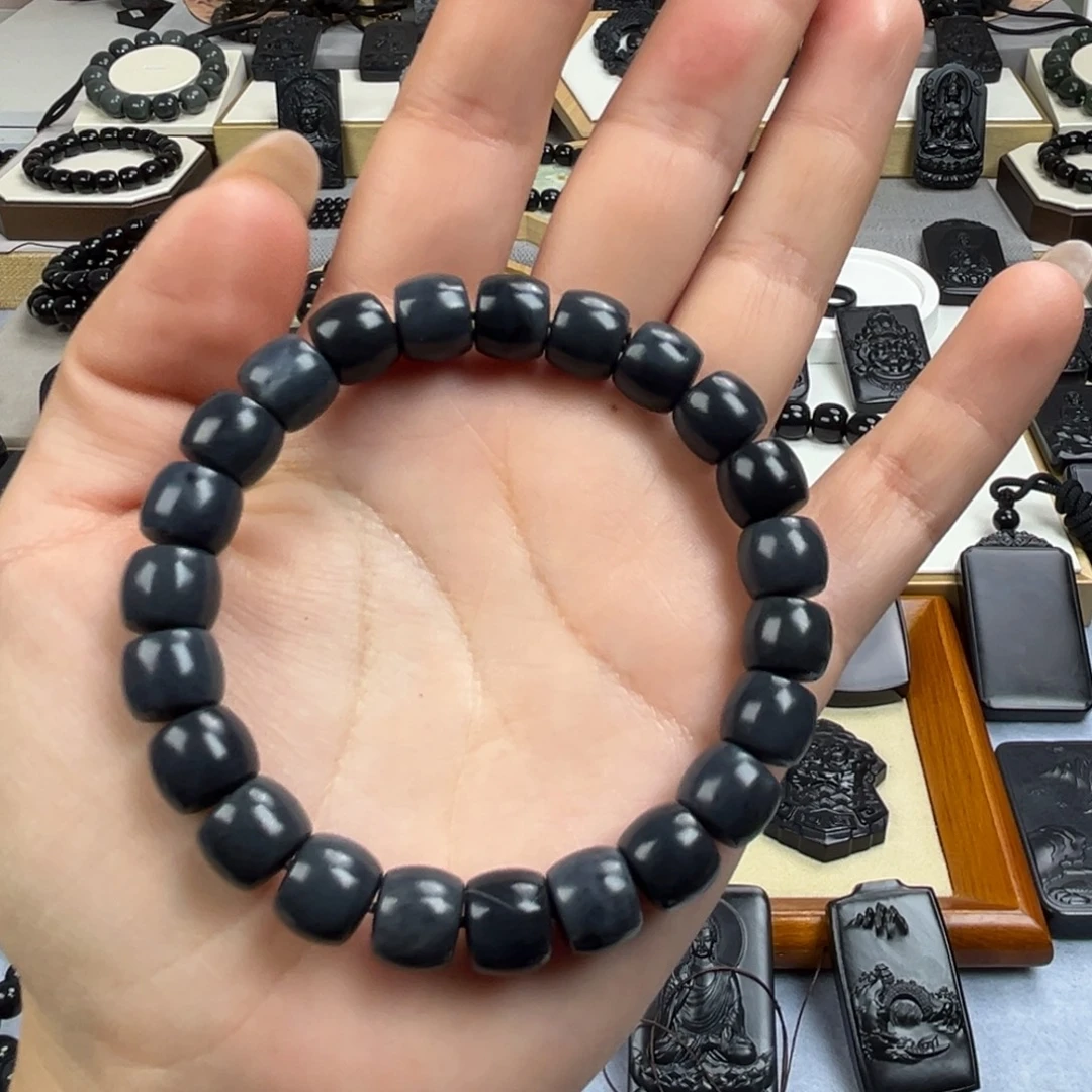 和田玉（墨玉）未镶嵌颈饰啦10+直切