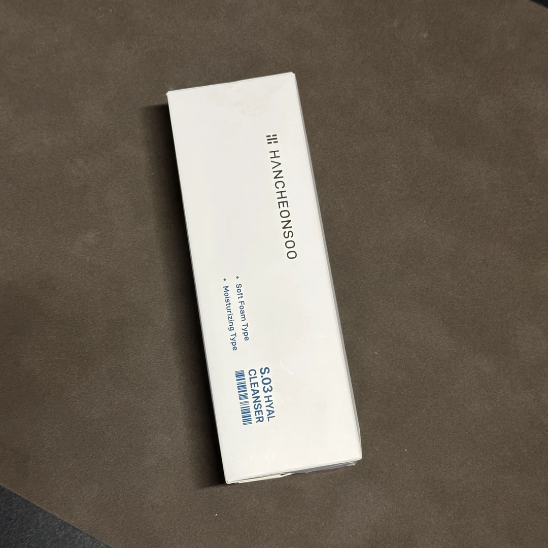 150ml 28/9 韩天水玻尿酸洗面奶