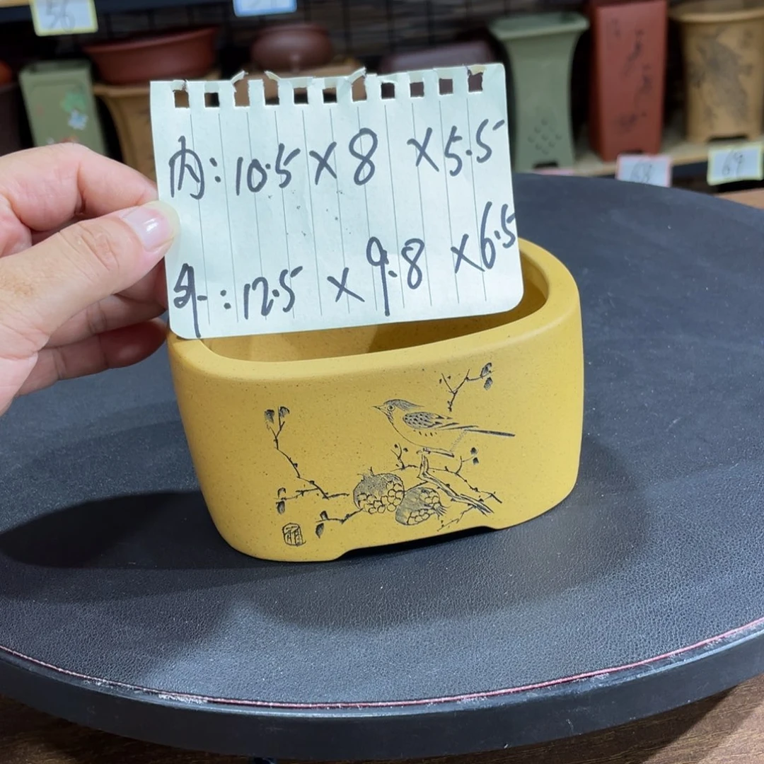 紫砂花盆紫砂花盆在