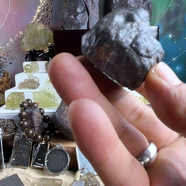 进***境大理石磁石陨落星辰灶神星原石