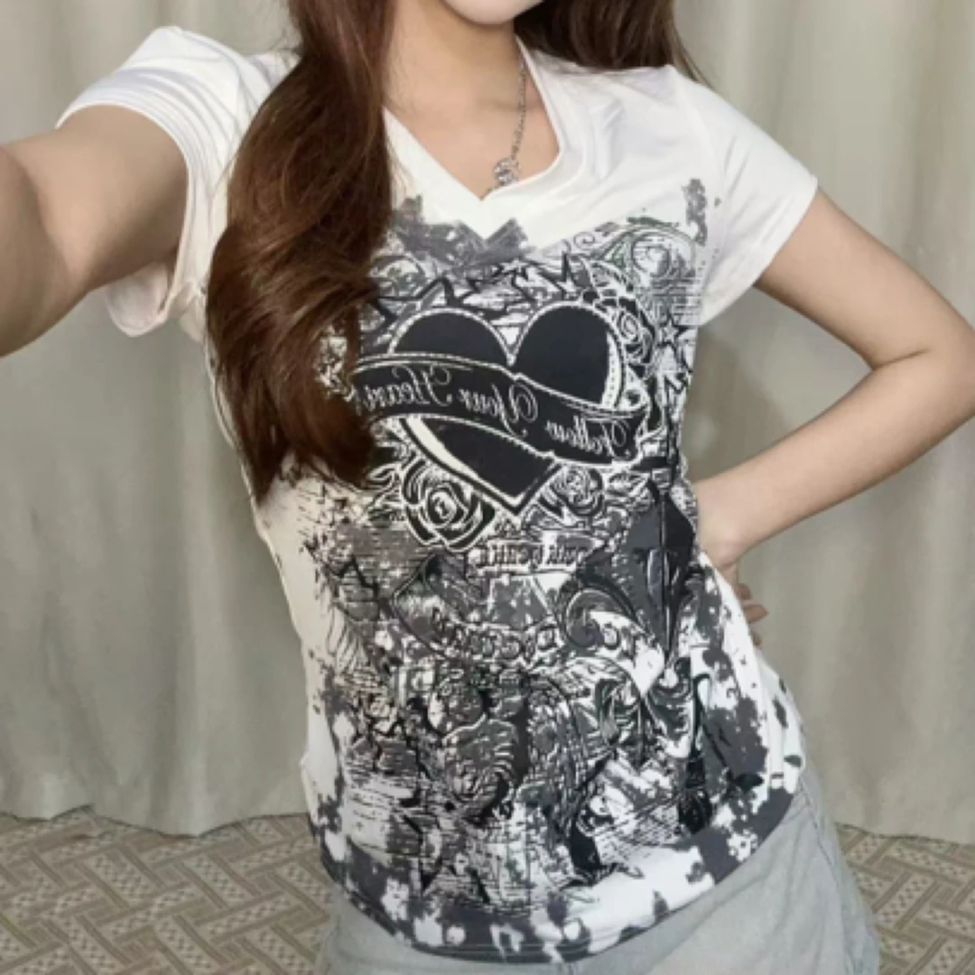 亚比风 简约个性女装 2025年夏季新款T恤 修身版型百搭显瘦