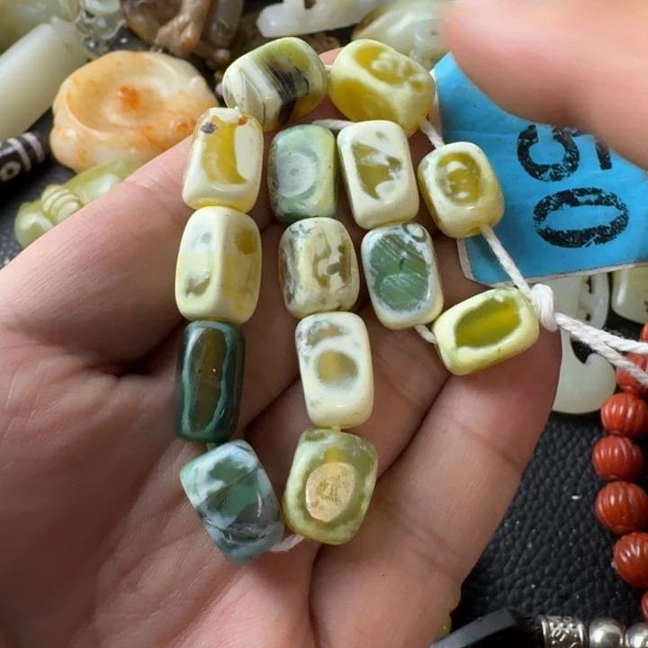 未镶嵌颈饰玛瑙/玉髓