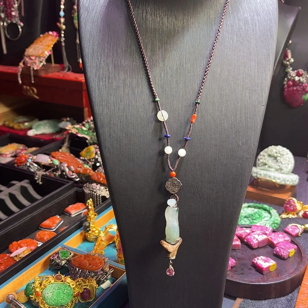 翡翠未镶嵌套链特价福利