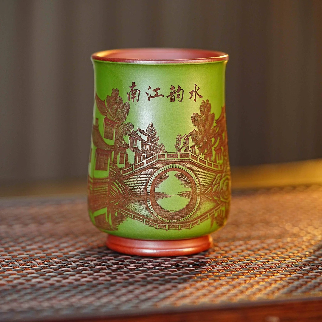 宜兴原矿茶具纯手工紫玉金砂泥料粉浆刻绘水韵江南主人杯