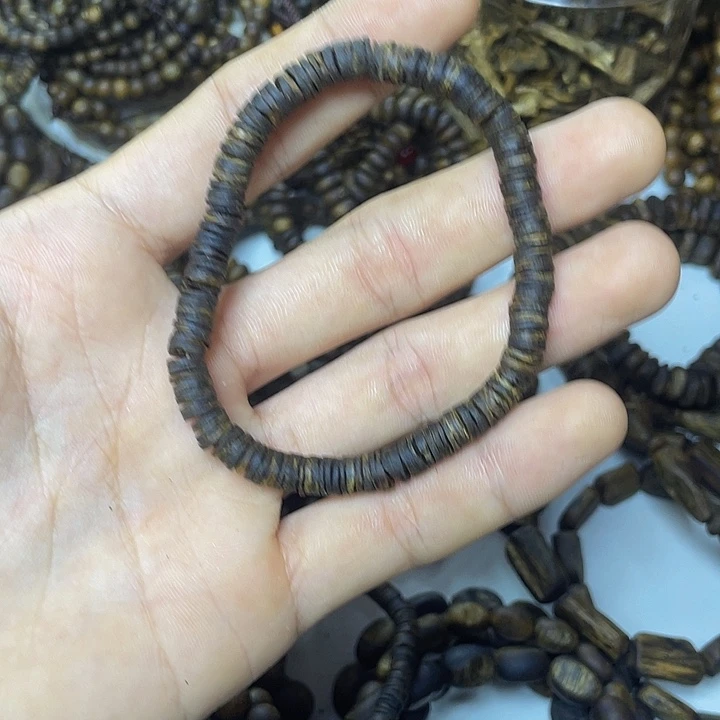 沉香沉香碎屑+沉水0.6片片珠单圈5克加