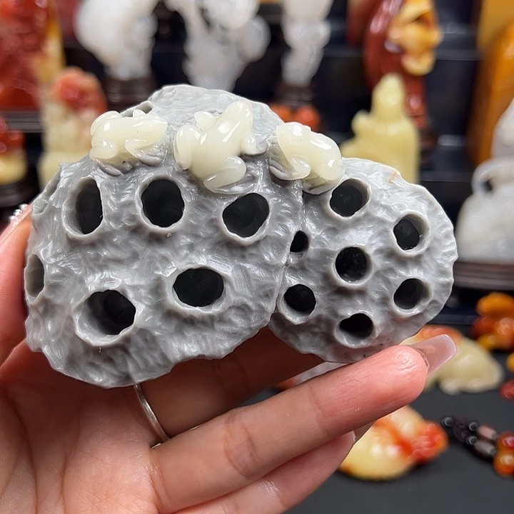 寿山石老性芙蓉石