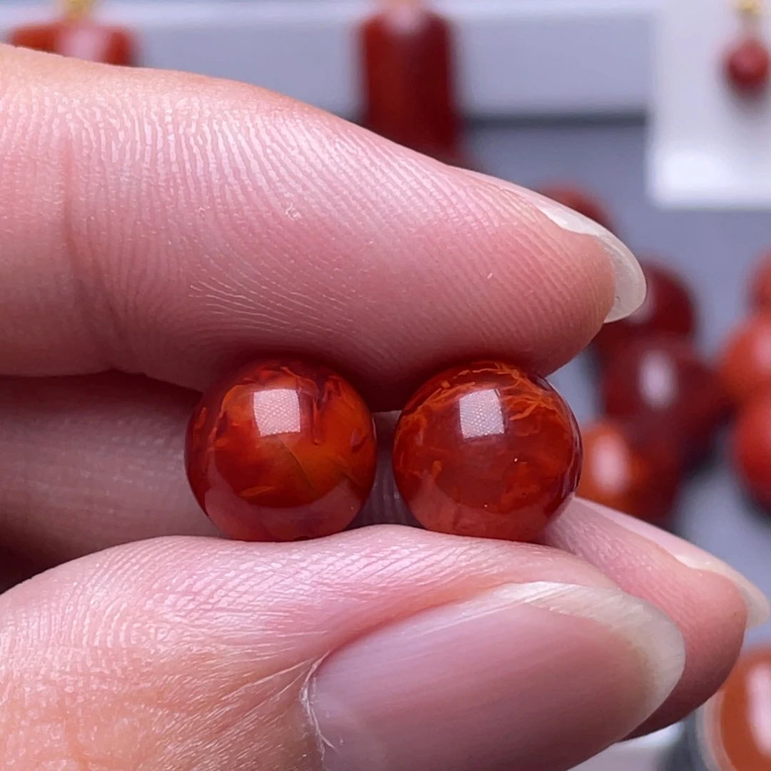 V***o南红玛瑙未镶嵌南红玉石10mm瓦西牛血火焰纹单珠