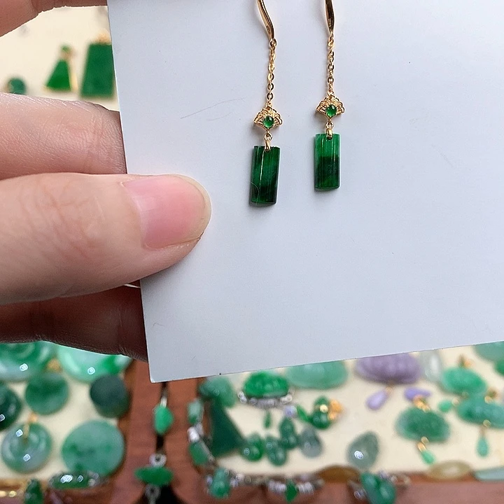 颈饰18K金镶嵌翡翠863267567