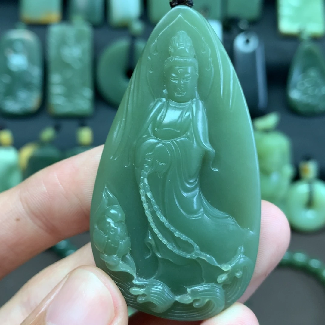 岫岩老玉（透闪石质玉）未镶嵌颈饰