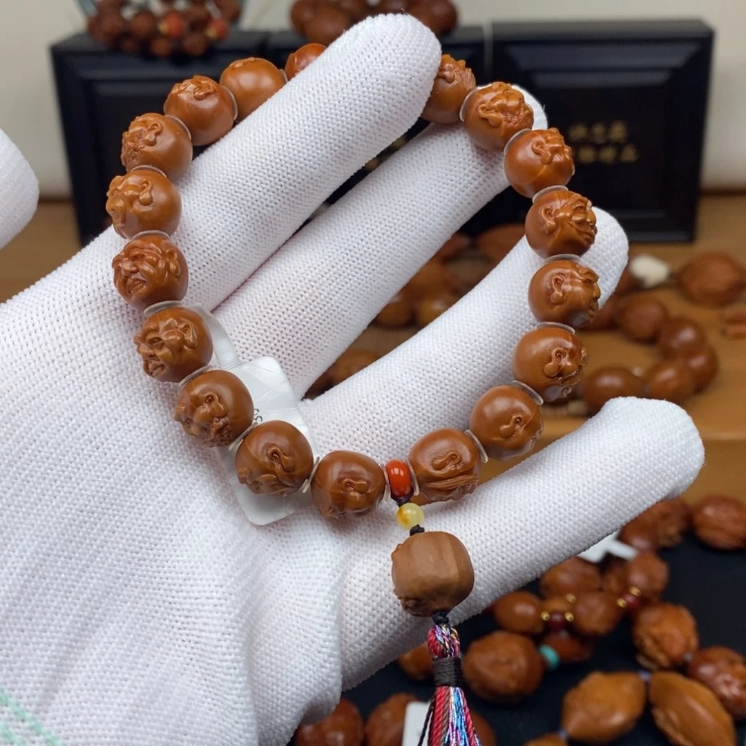 手串橄榄核曹华老师写实罗汉