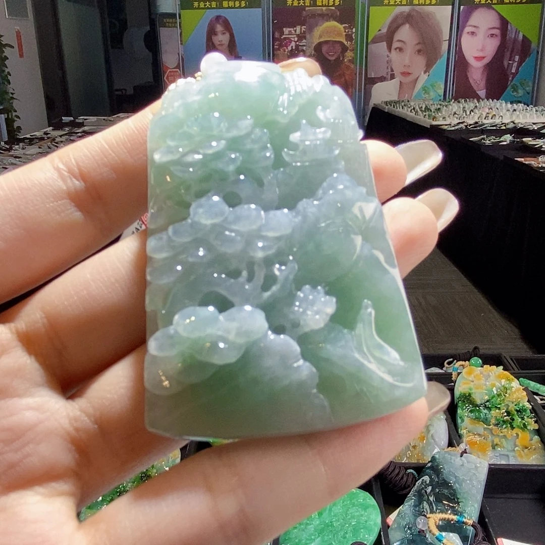 颈饰未镶嵌翡翠翡翠