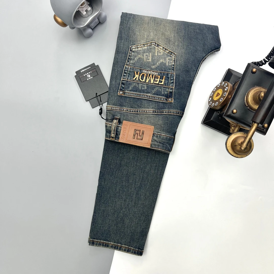 【8017】春季新款男士高端弹力休闲水洗牛仔百搭修身小直筒长裤