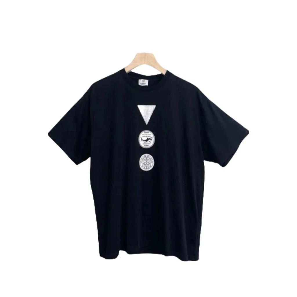 99新 BURBERRY/博柏利 巴宝莉印花图案黑色圆领短袖/L码