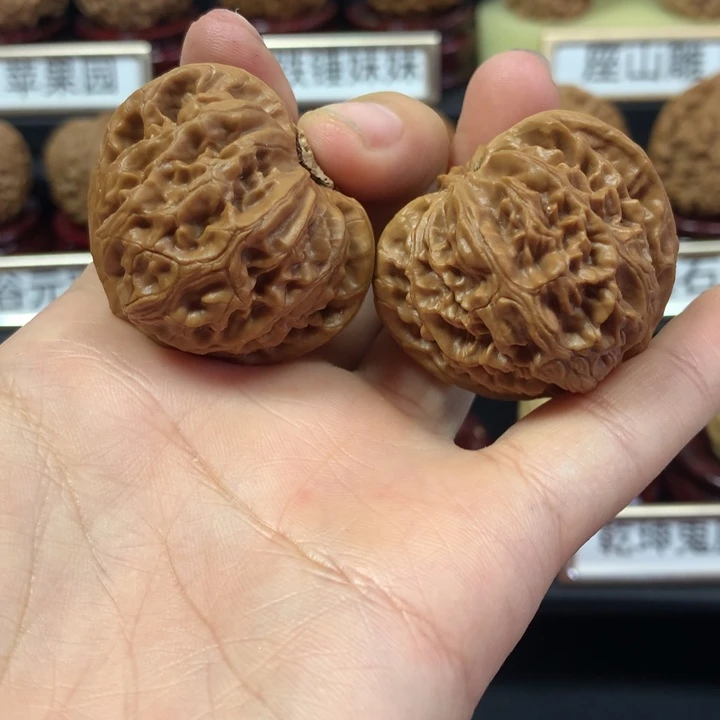 桃核吊坠皓*文玩核桃宫灯38+