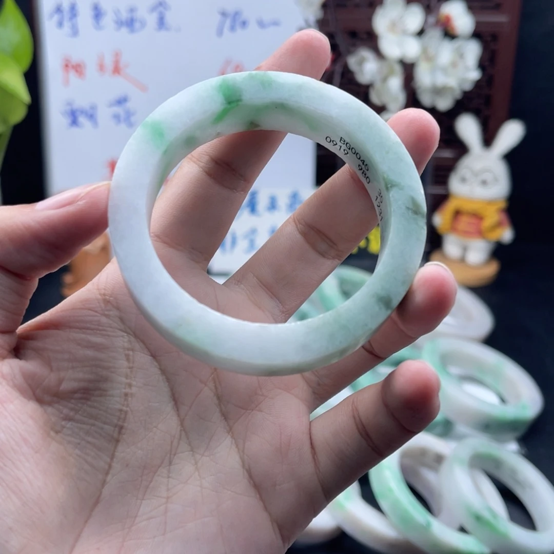 定制翡翠未镶嵌正圈