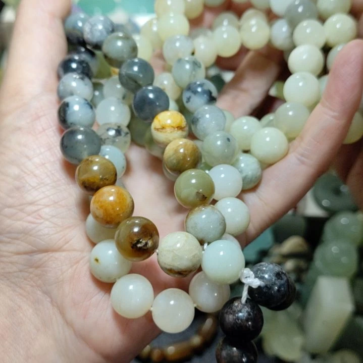 岫玉未镶嵌108粒珠子