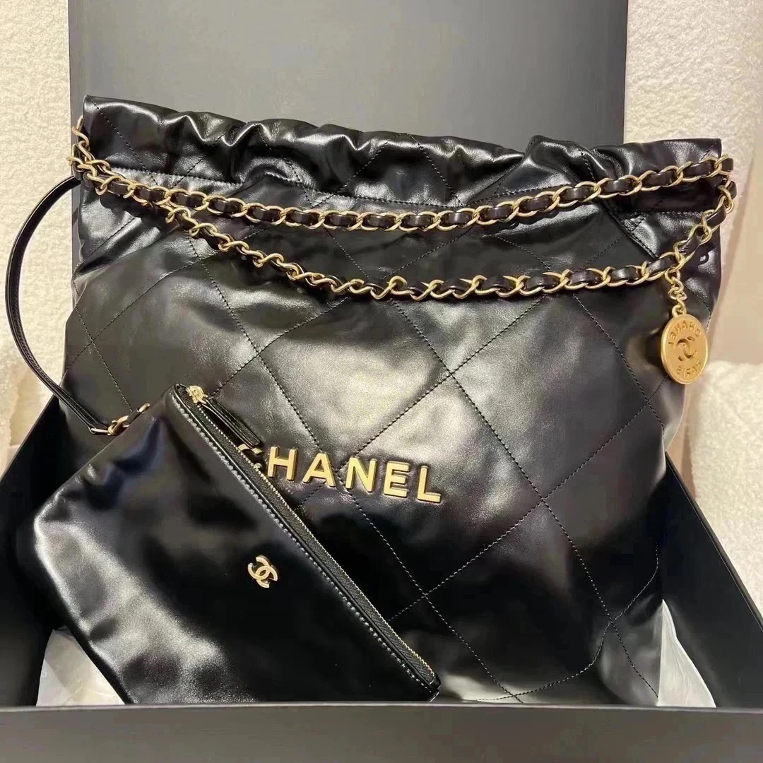 全新未使用 Chanel/香奈儿 黑金22bag中号 24年芯片款 单肩垃圾袋